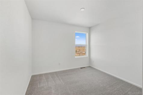 5313 N Elk Street Aurora CO 80019
