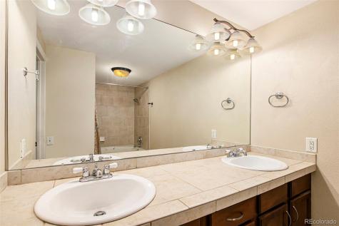 8923 W 81st Lane Arvada CO 80005