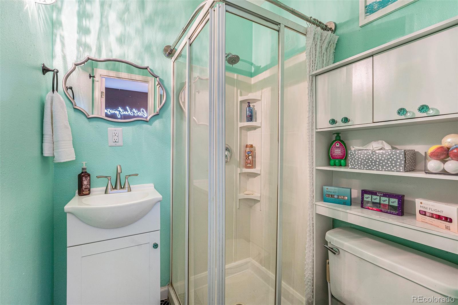 213 N Lowell Boulevard Denver CO 80219