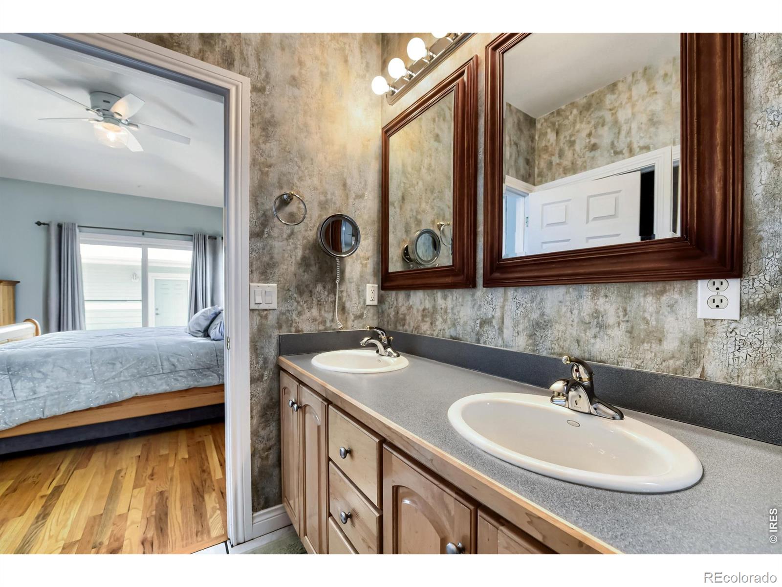 6648 King Street Denver CO 80221