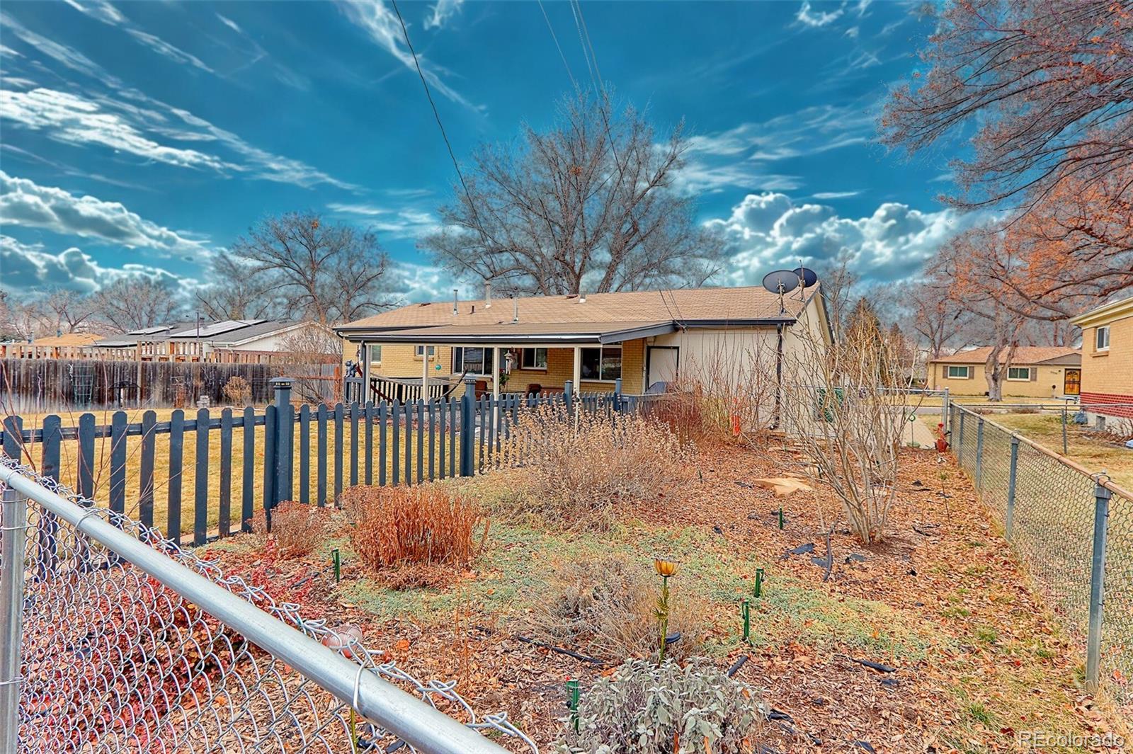 3333 W Wagon Trail Drive Englewood CO 80110
