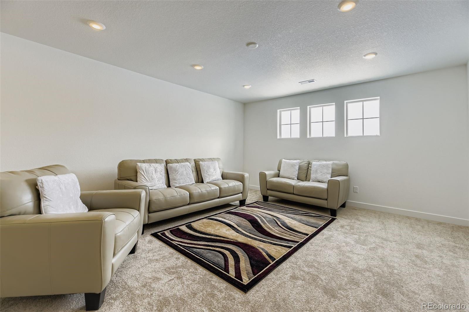 10912 Snowdon Street Parker CO 80134