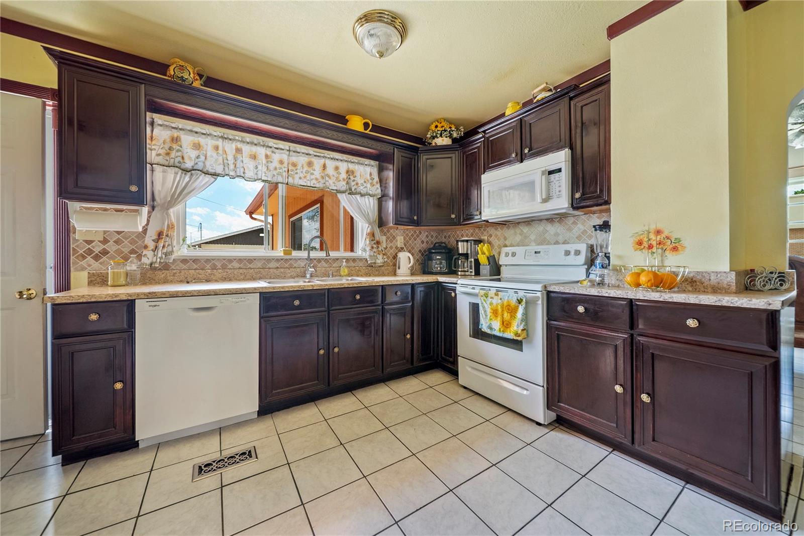 616 West Street Fort Morgan CO 80701