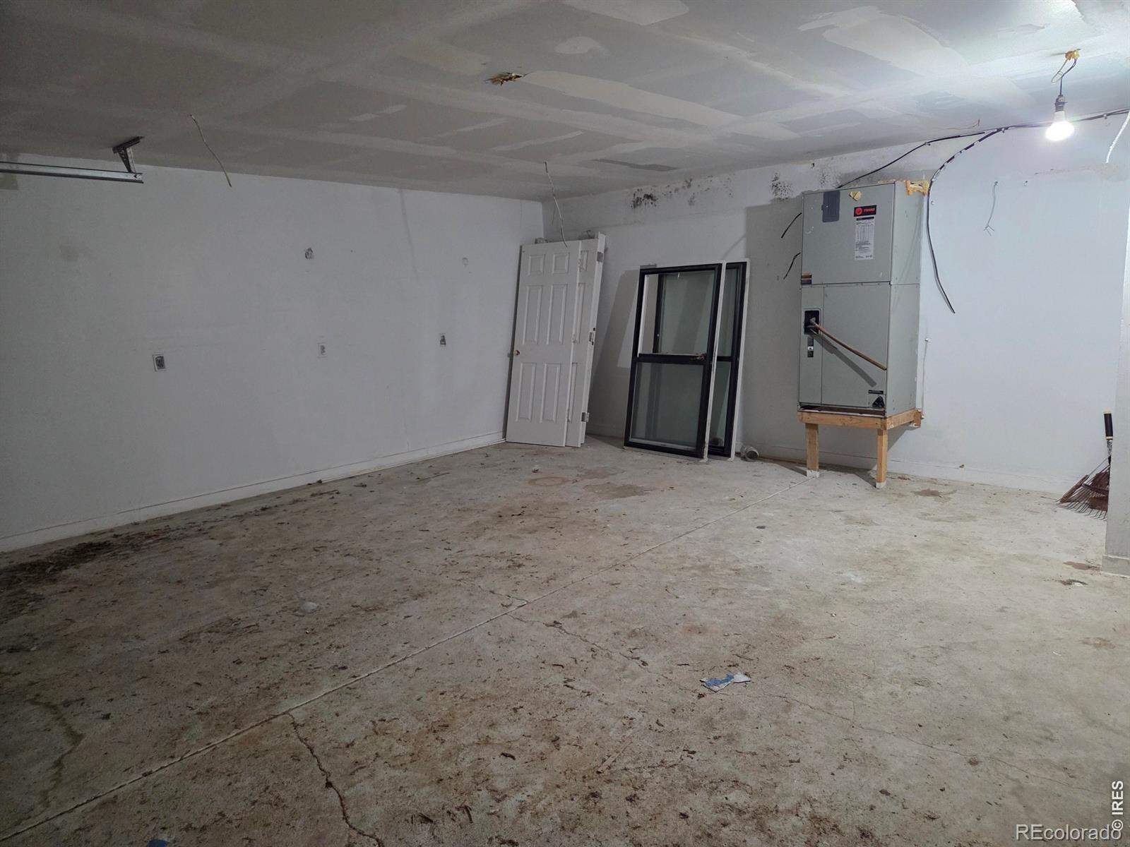 101 Larch Drive Log Lane Village CO 80705
