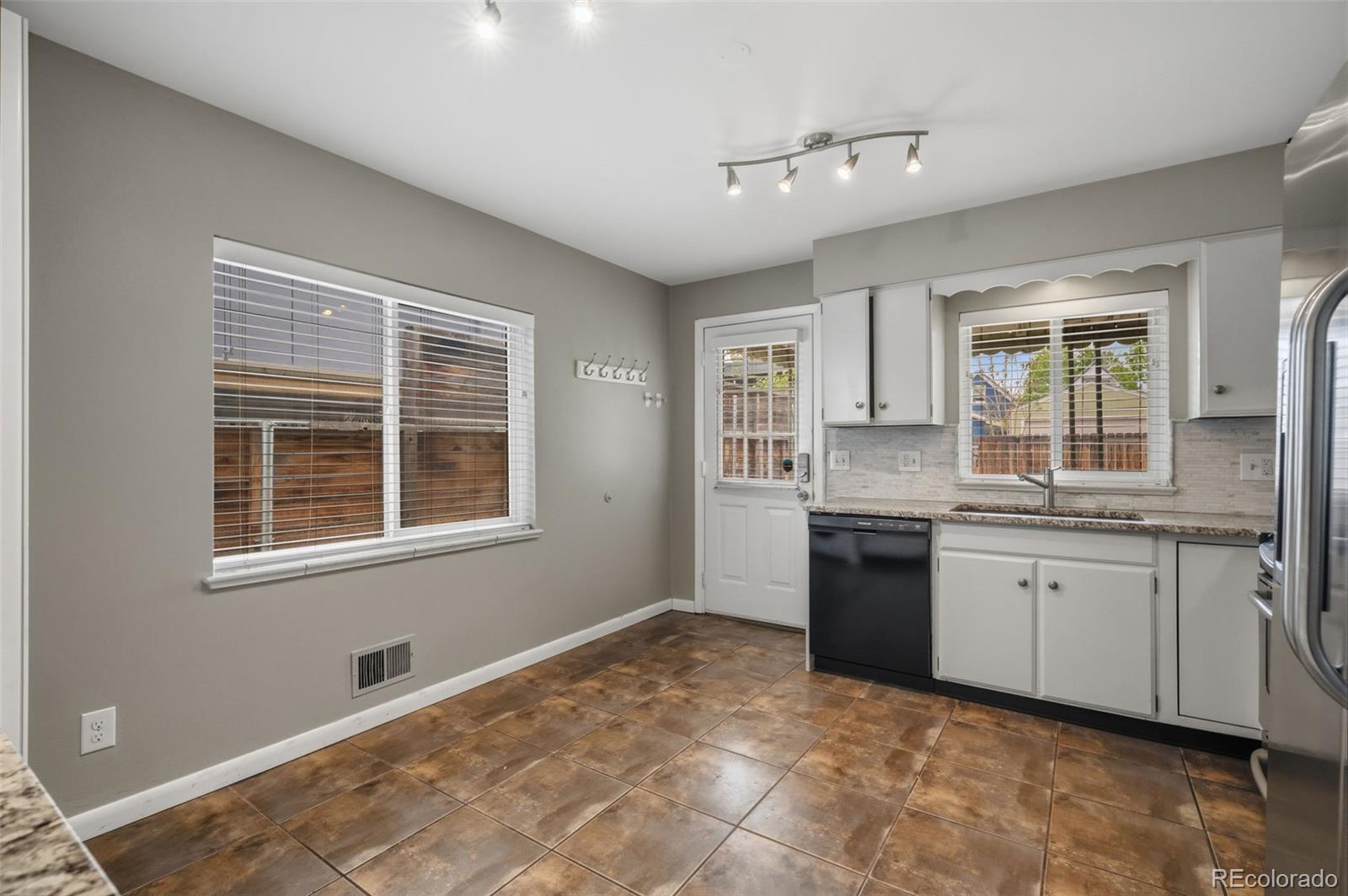 3737 Lipan Street Denver CO 80211
