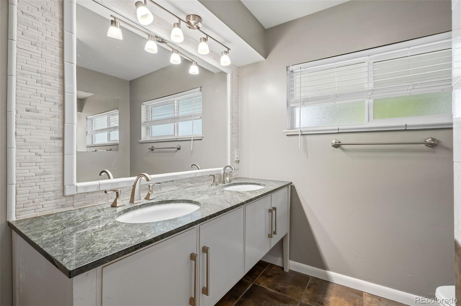 3737 Lipan Street Denver CO 80211