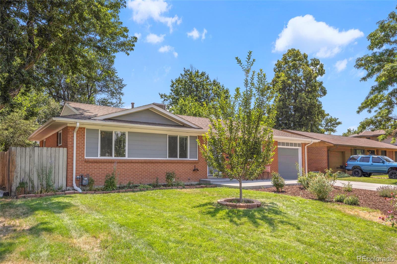 936 S Jersey Street Denver CO 80224