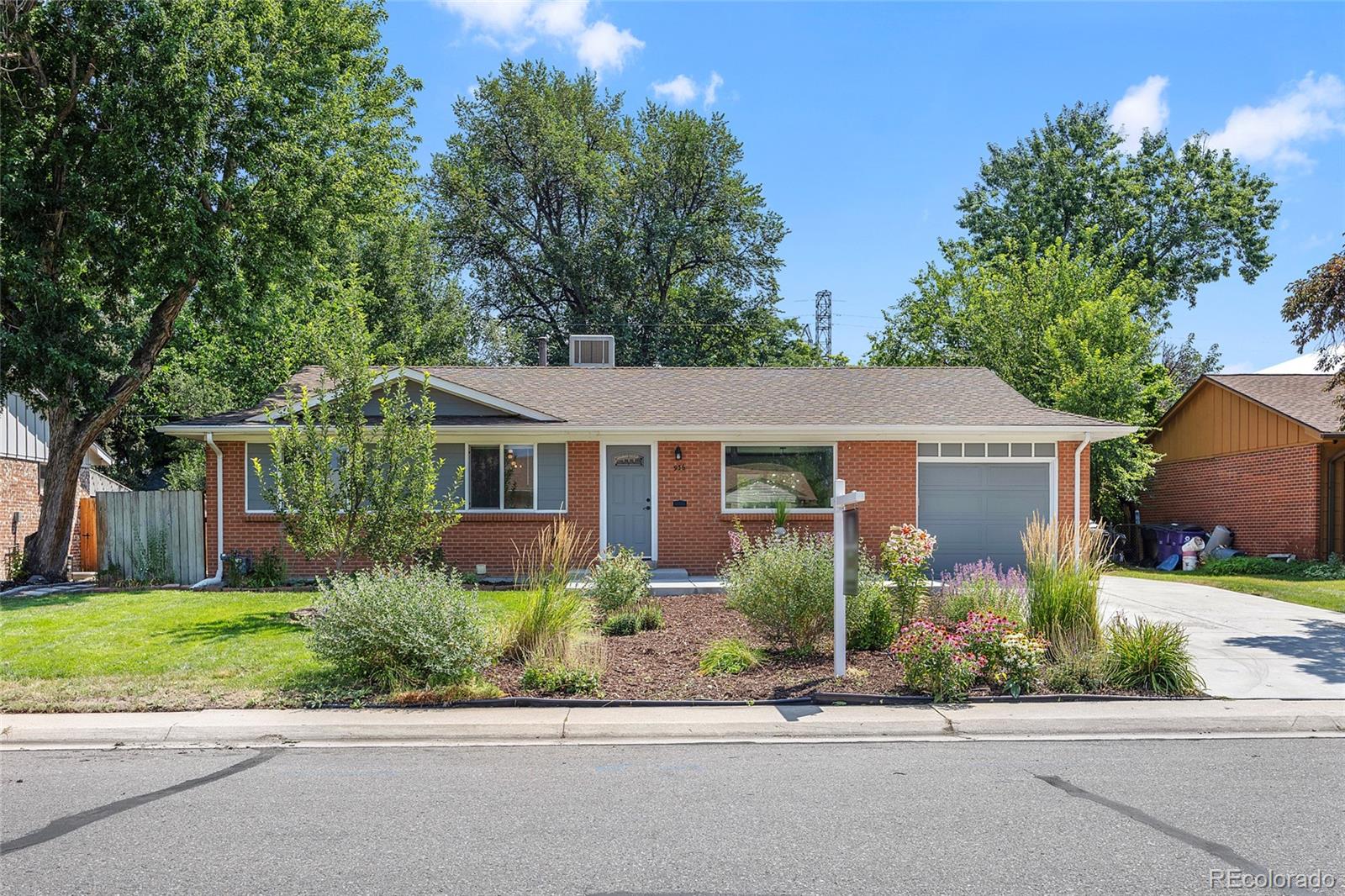936 S Jersey Street Denver CO 80224