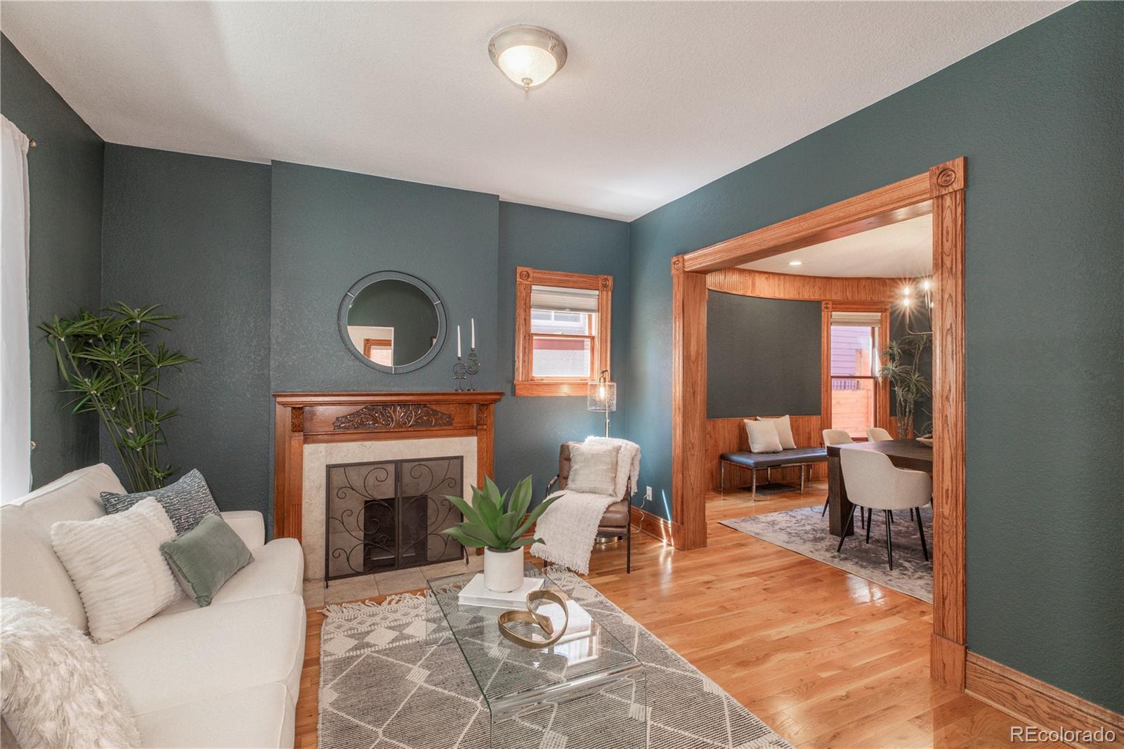 1361 Elizabeth Street Denver CO 80206