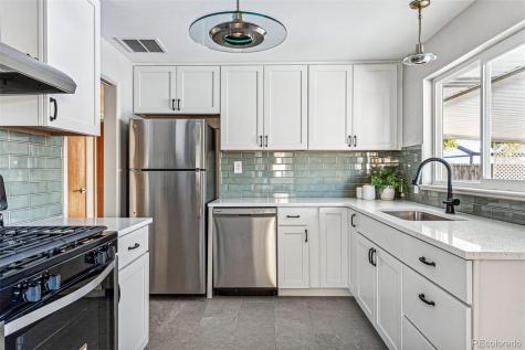 2341 Macon Street Aurora CO 80010