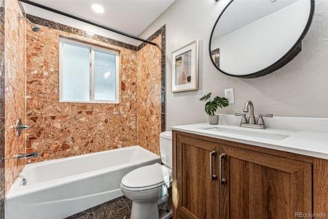 2341 Macon Street Aurora CO 80010