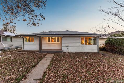 2341 Macon Street Aurora CO 80010