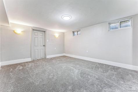 2341 Macon Street Aurora CO 80010