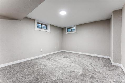 2341 Macon Street Aurora CO 80010