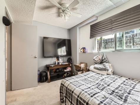 1956 Cathay Street Aurora CO 80011