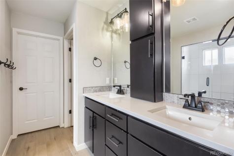 21900 E 46th Place Aurora CO 80019