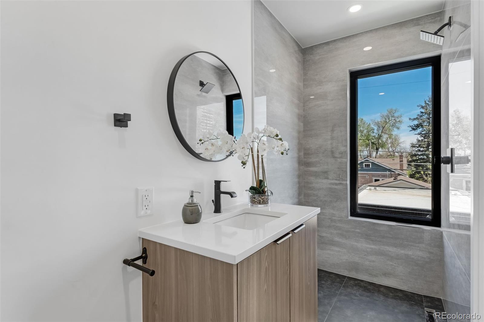 1448 Stuart Street Denver CO 80204