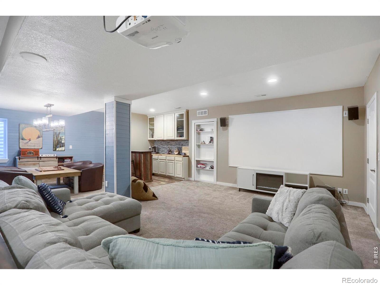 2407 Tyrrhenian Circle Longmont CO 80504