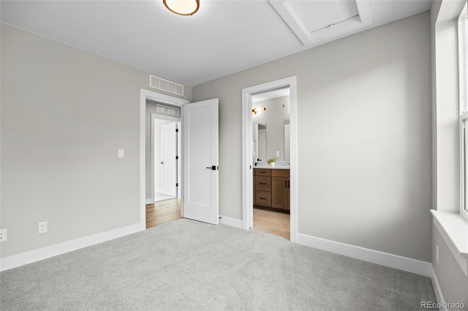 3420 N Steele Street Denver CO 80205