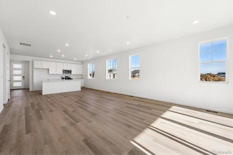 24716 E 41st Avenue Aurora CO 80019