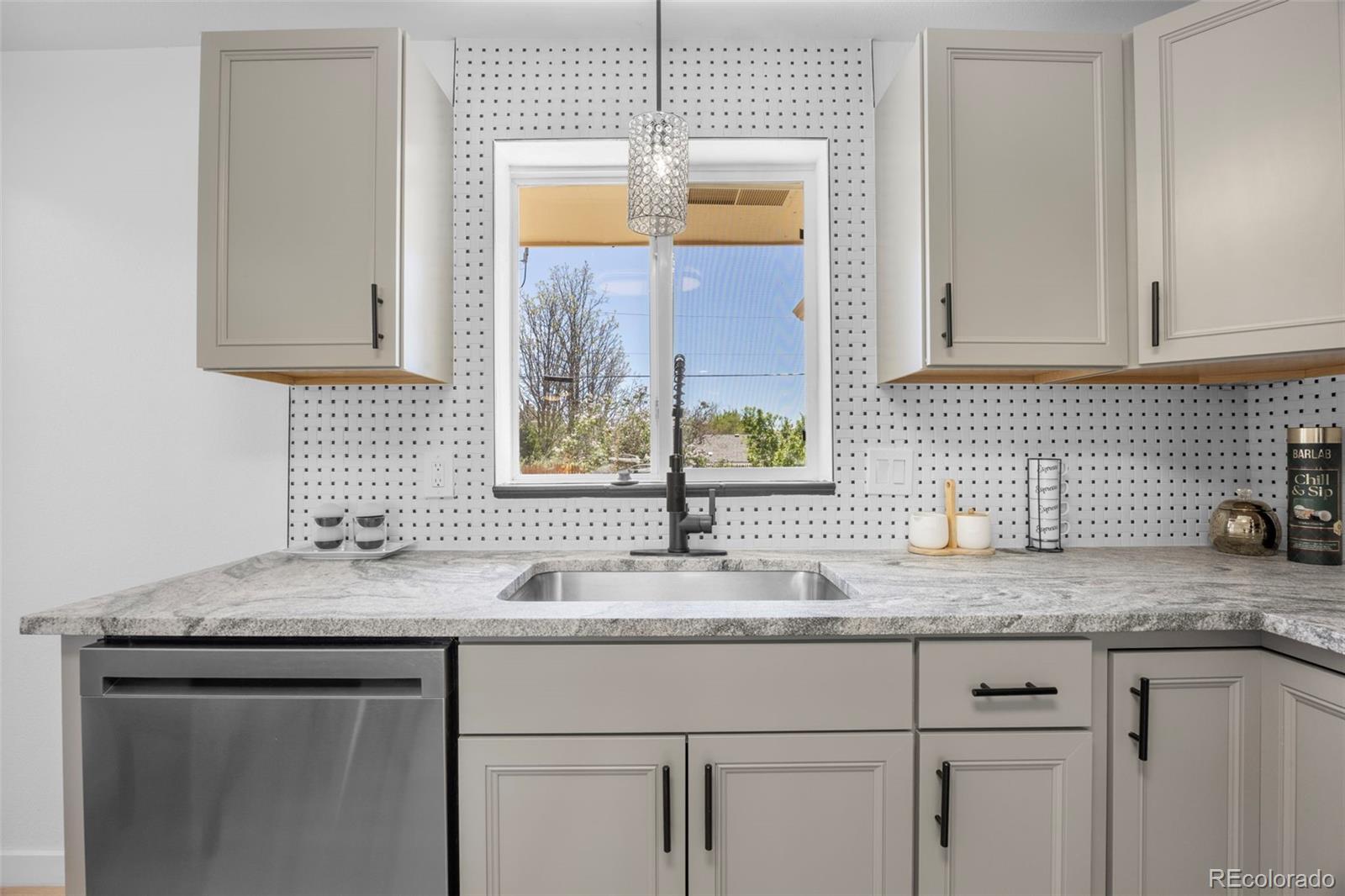 10018 W 60th Avenue Arvada CO 80004