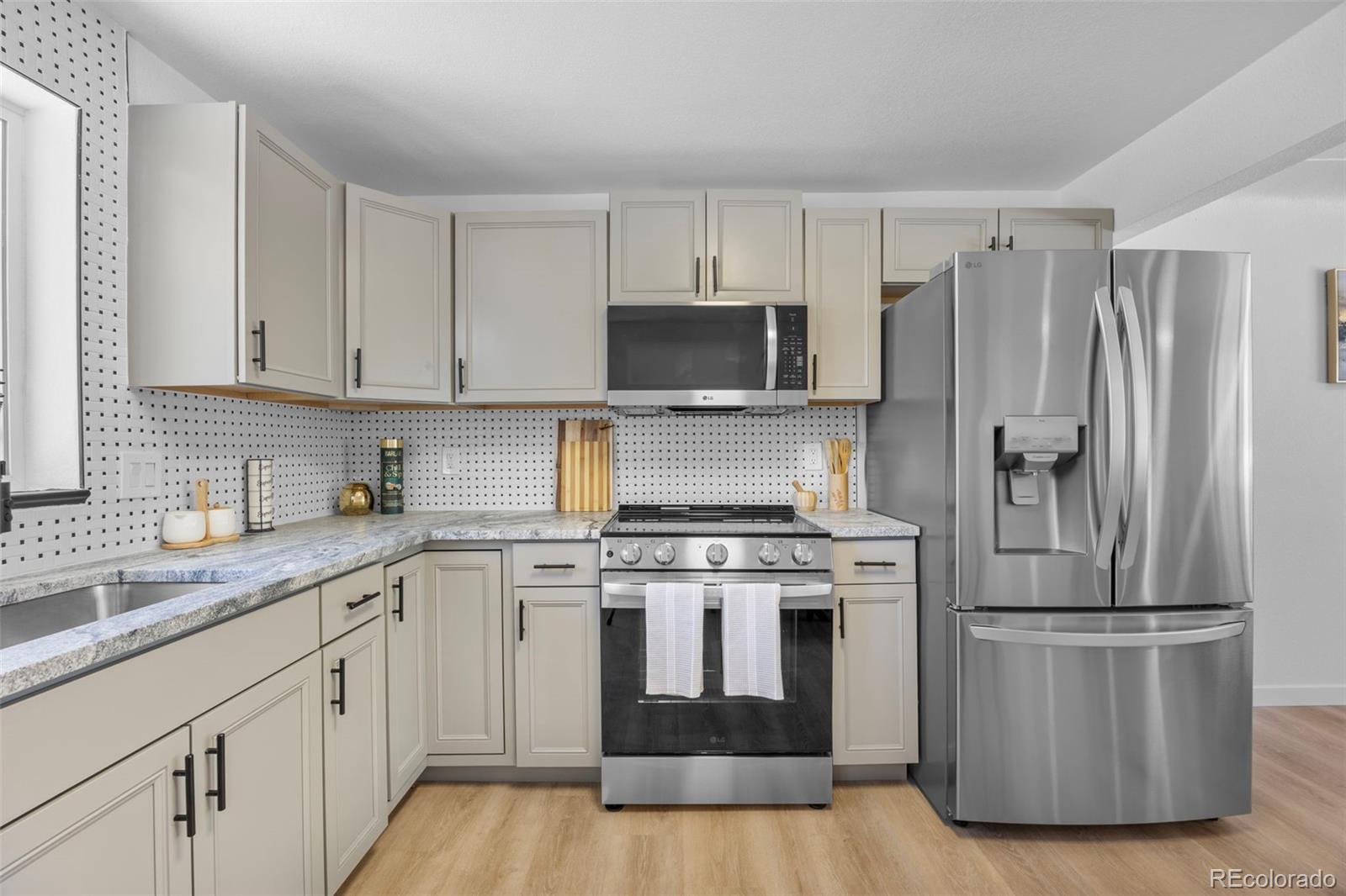 10018 W 60th Avenue Arvada CO 80004