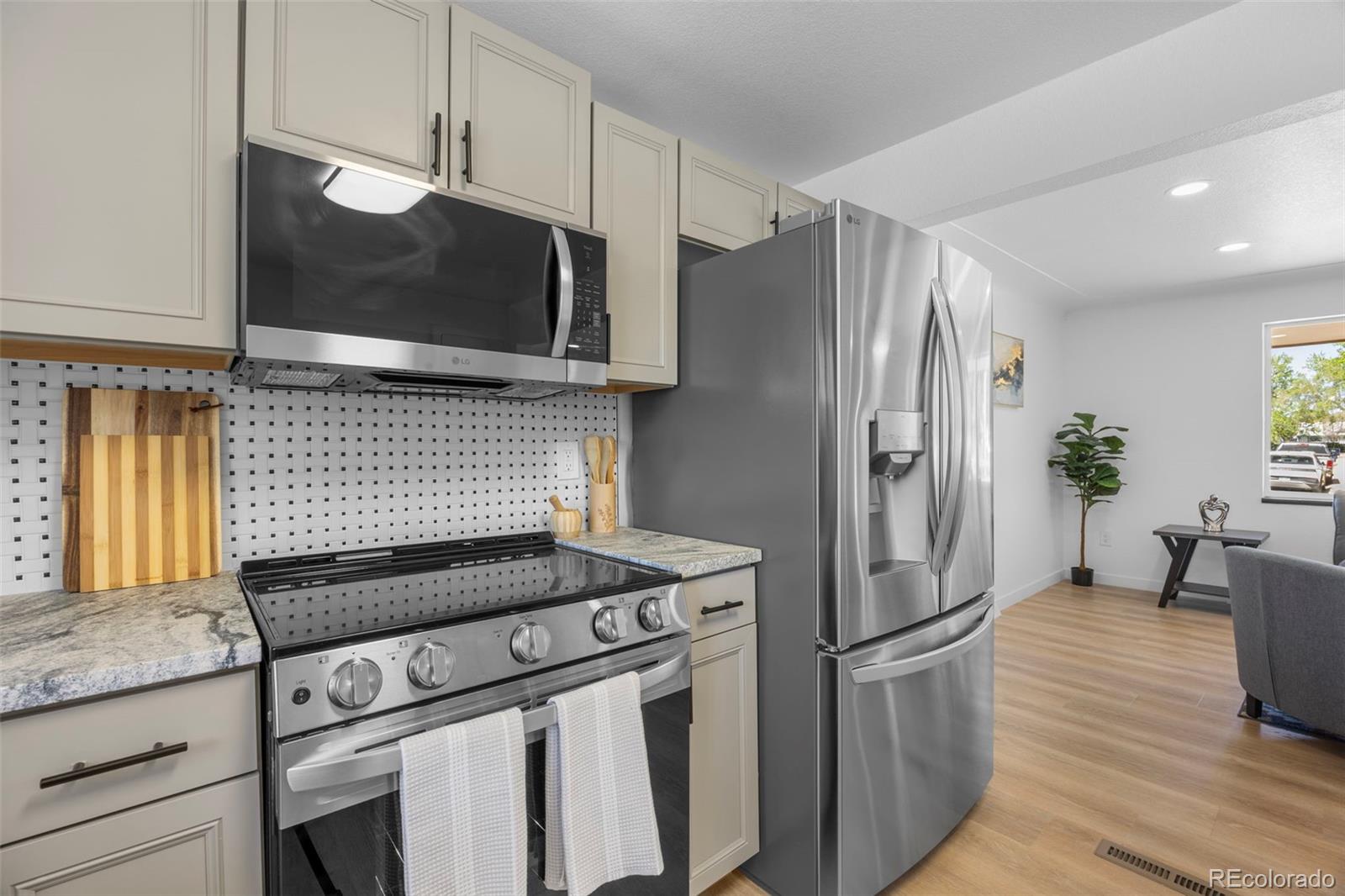 10018 W 60th Avenue Arvada CO 80004