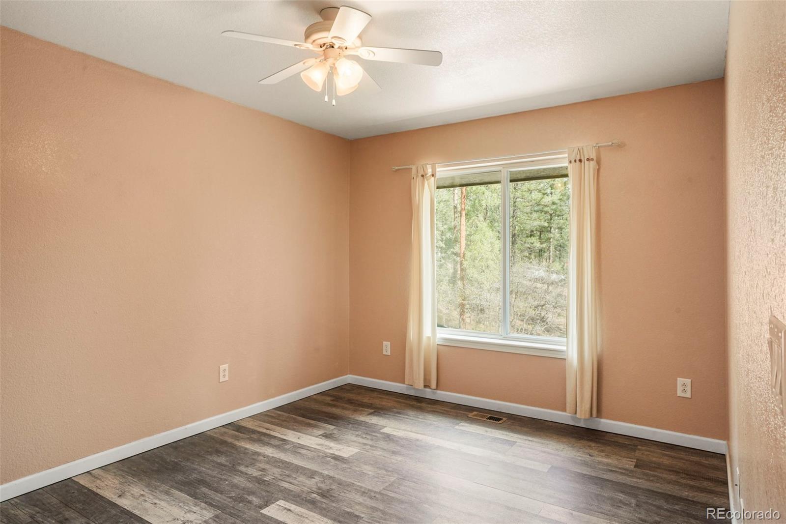 1424 High Drive Sedalia CO 80135