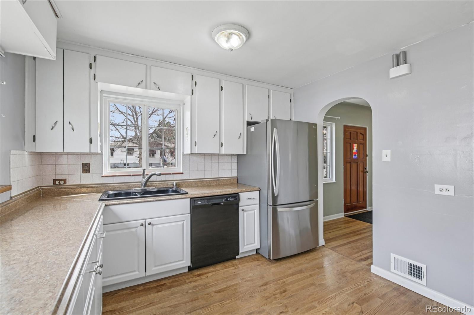 977 Yates Street Denver CO 80204