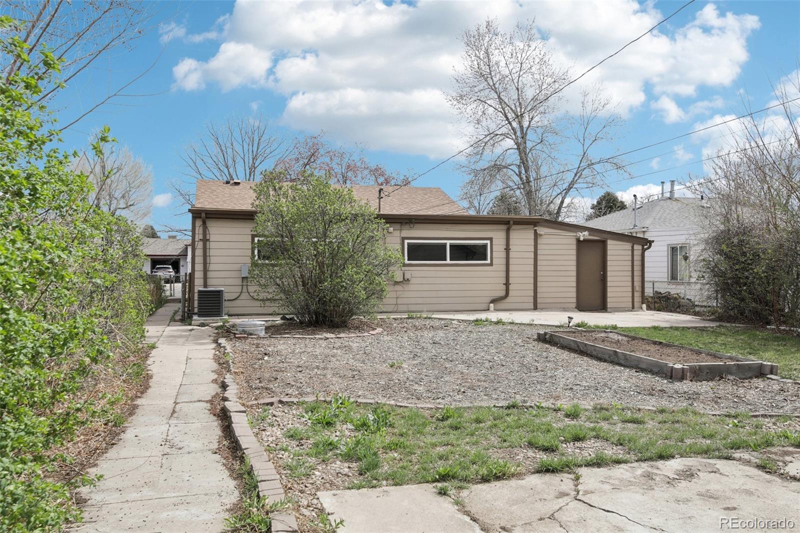 977 Yates Street Denver CO 80204
