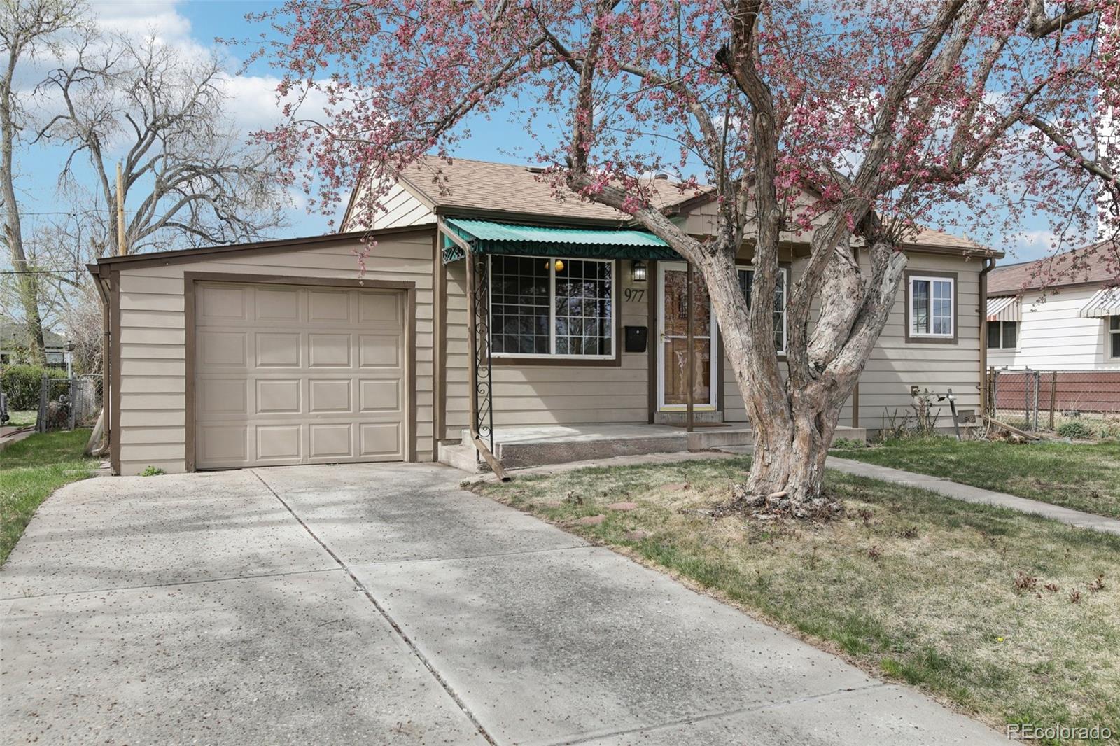 977 Yates Street Denver CO 80204