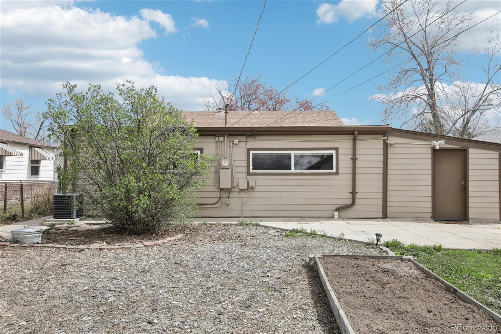 977 Yates Street Denver CO 80204