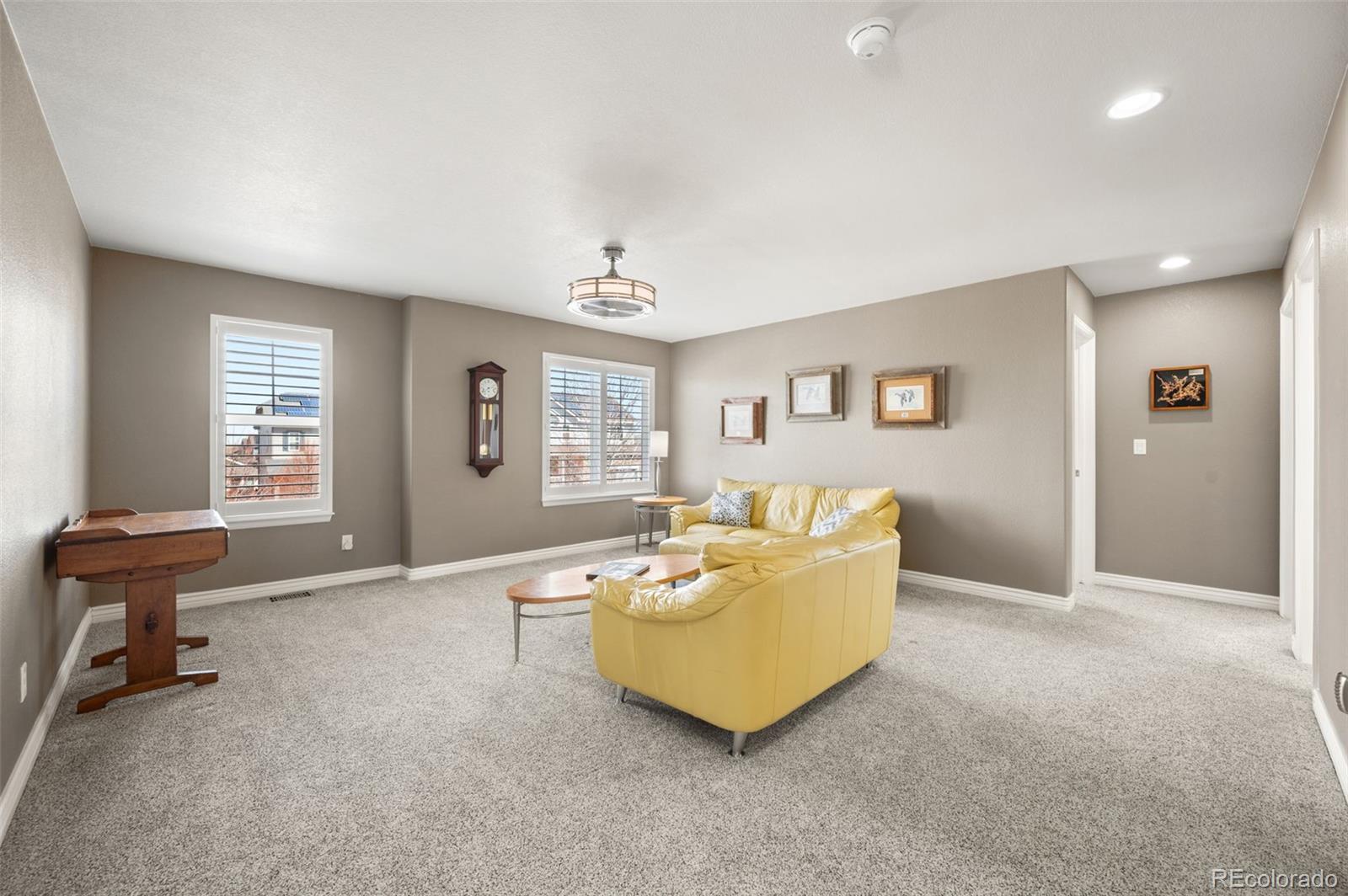 25084 E Pinewood Place Aurora CO 80016