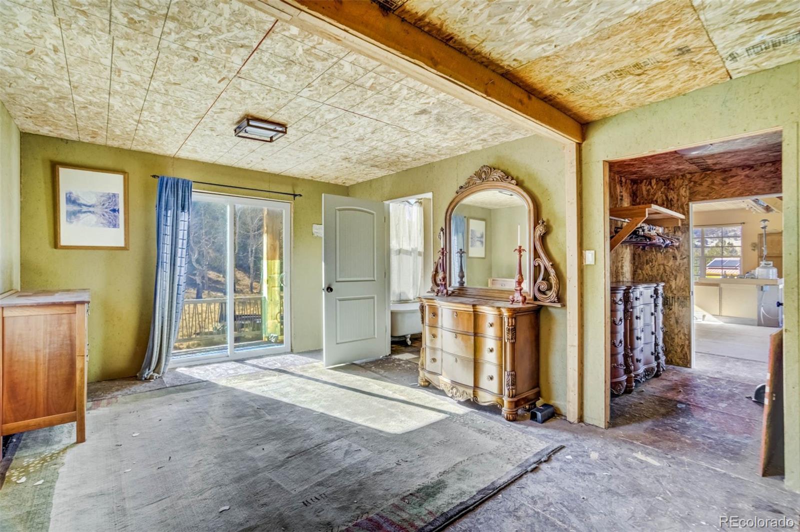 1440 N Range Road Guffey CO 80820