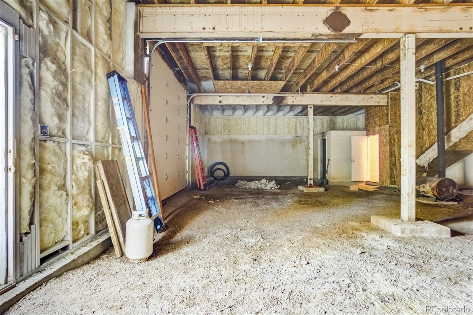 1440 N Range Road Guffey CO 80820