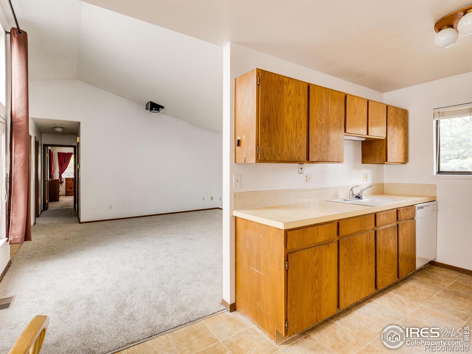 814 Arbor Avenue Fort Collins CO 80526
