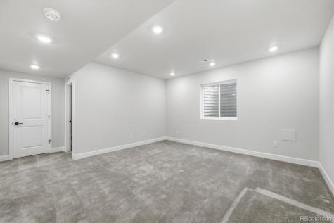 8726 Middle Fork Street Littleton CO 80125