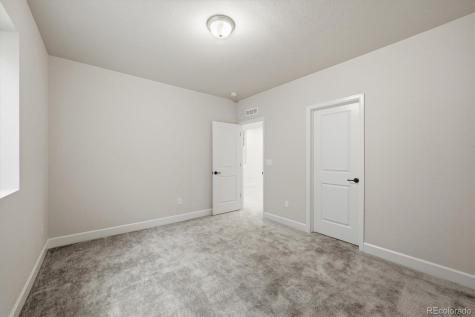 8726 Middle Fork Street Littleton CO 80125