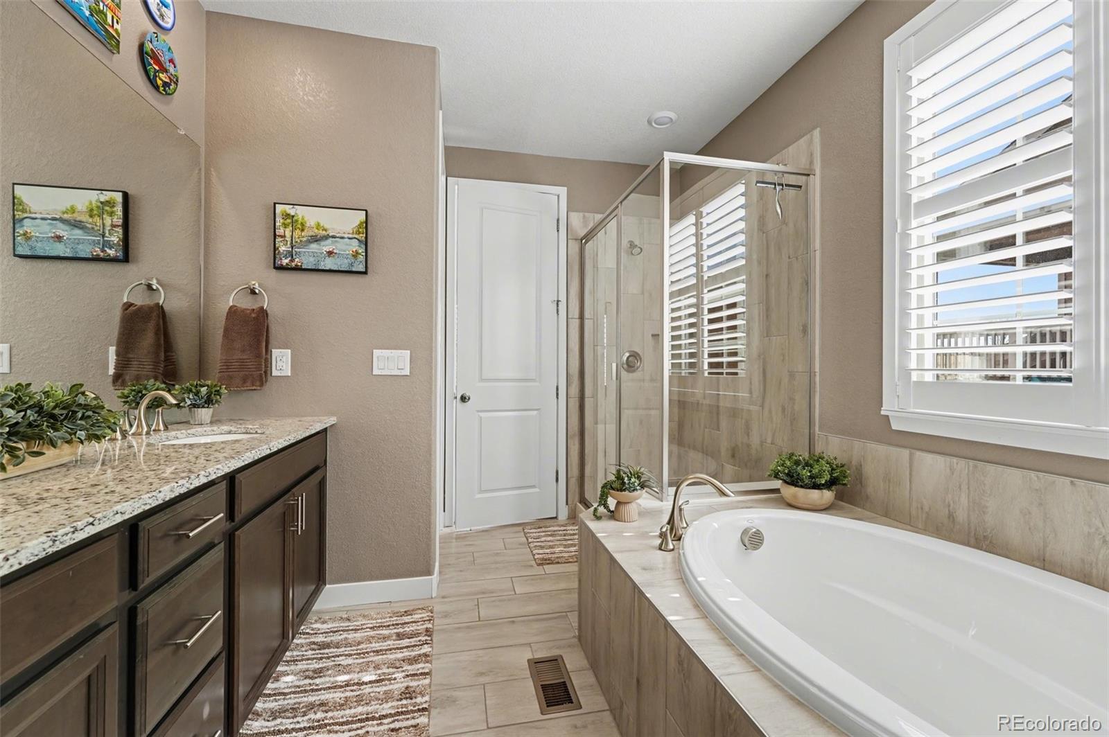 8188 S Yantley Court Aurora CO 80016