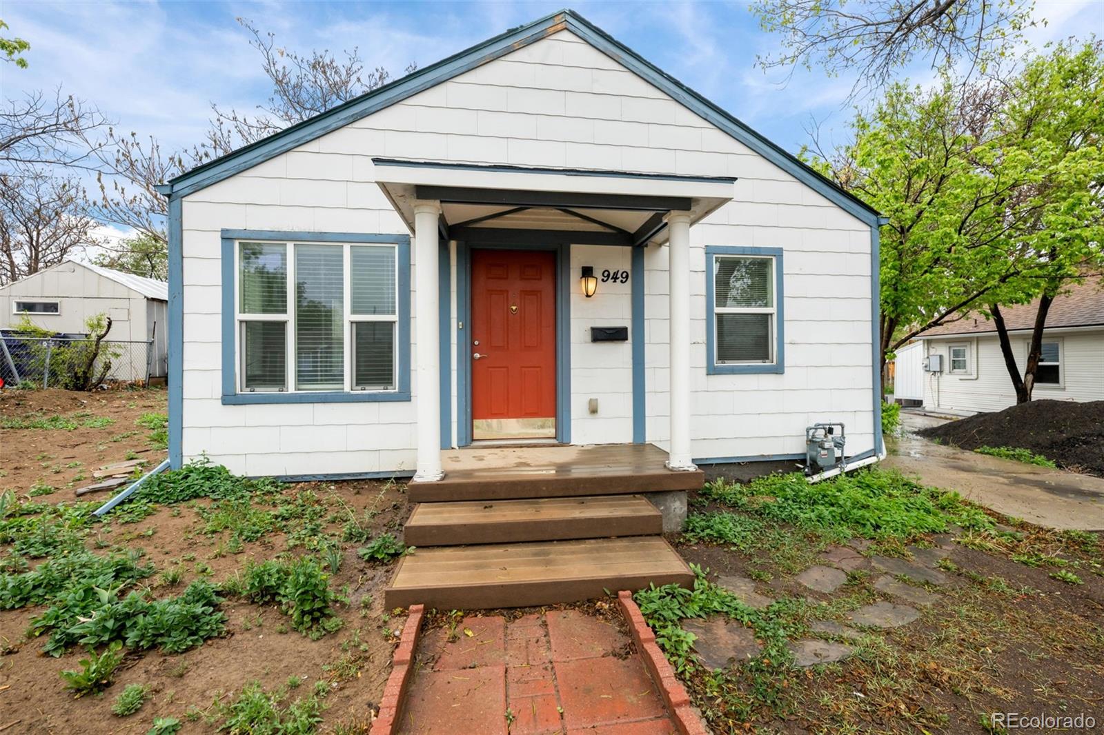 949 S Perry Street Denver CO 80219