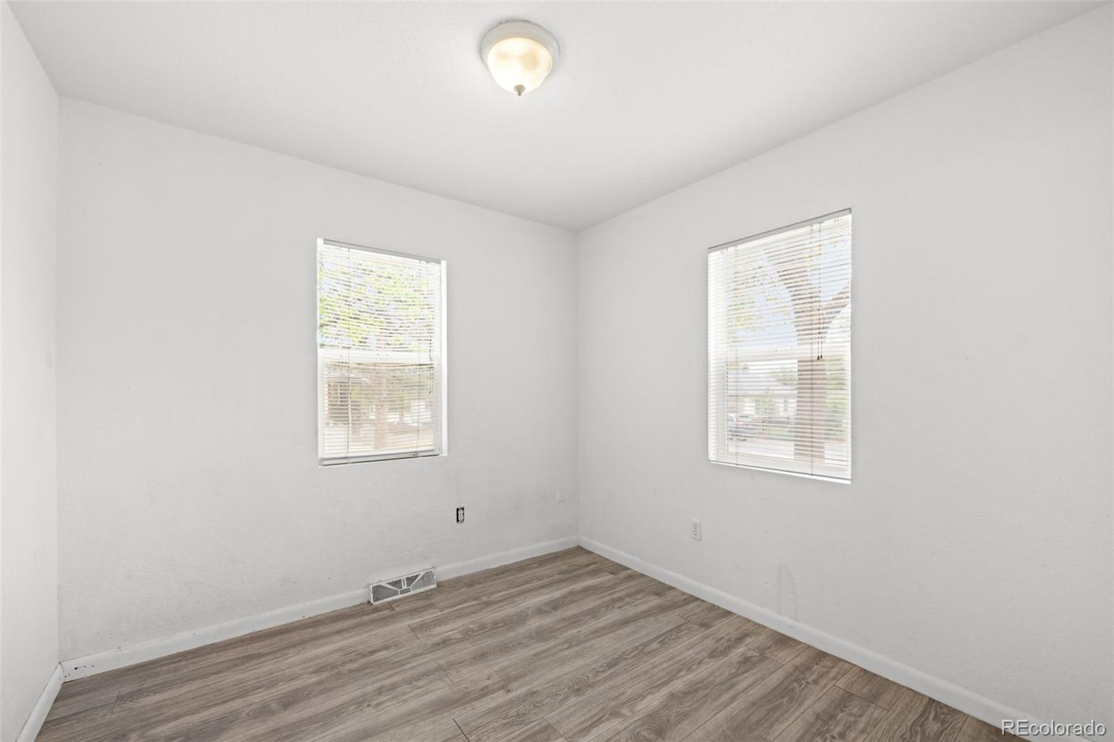 949 S Perry Street Denver CO 80219