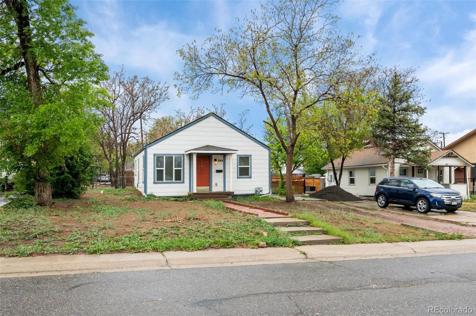 949 S Perry Street Denver CO 80219