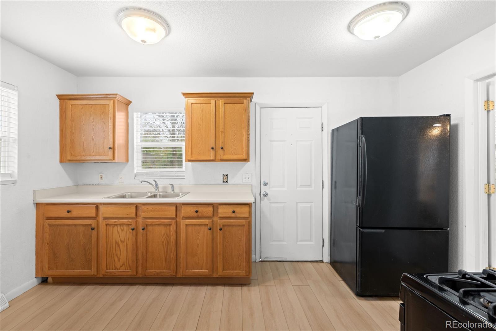 949 S Perry Street Denver CO 80219
