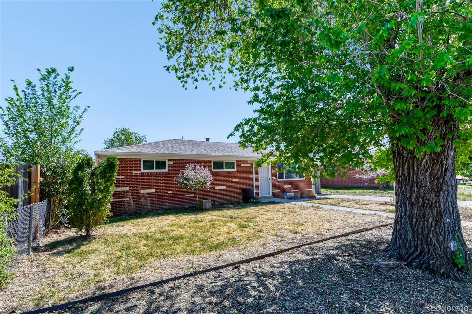 2380 Galena Street Aurora CO 80010