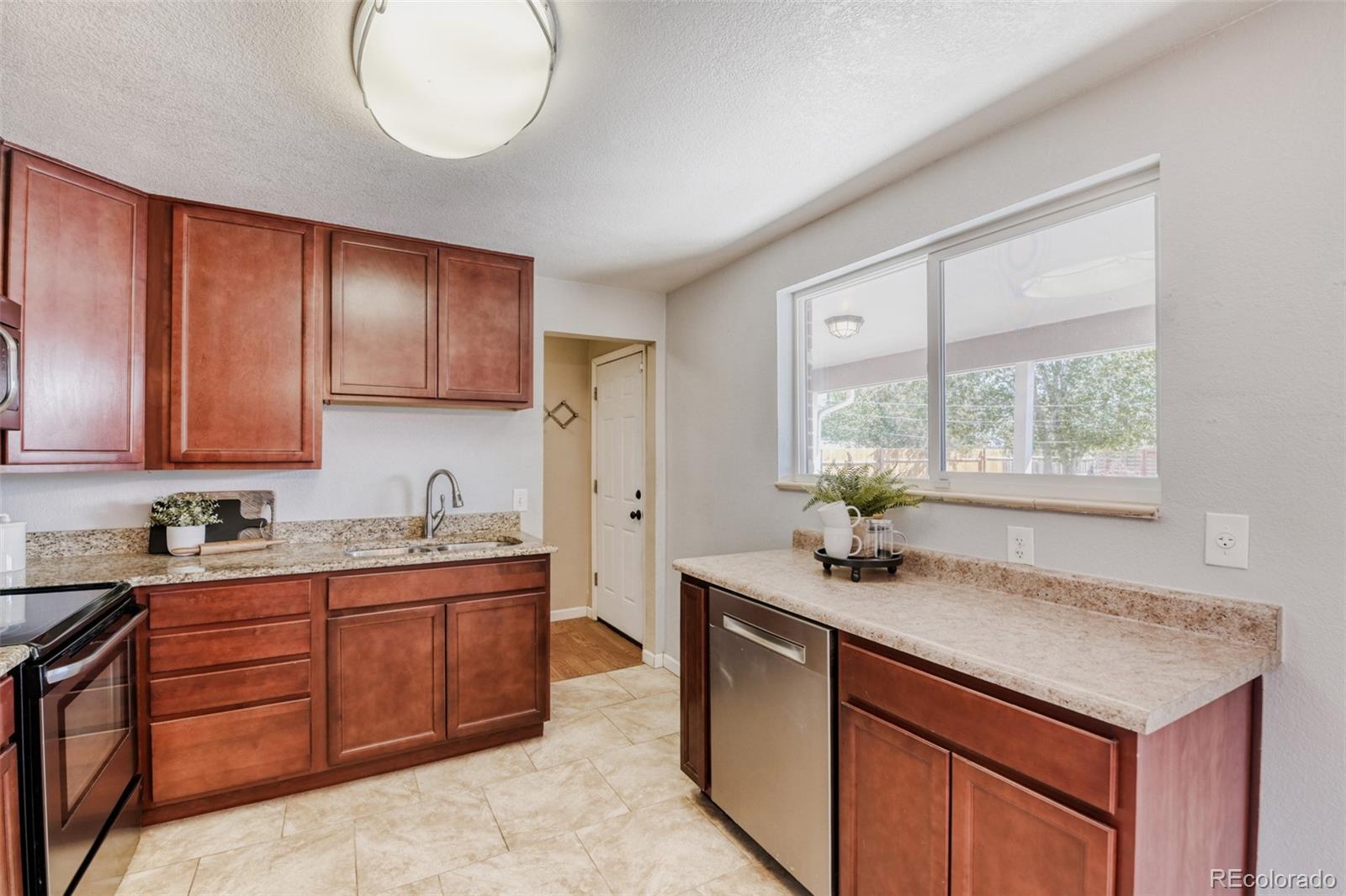 2380 Galena Street Aurora CO 80010