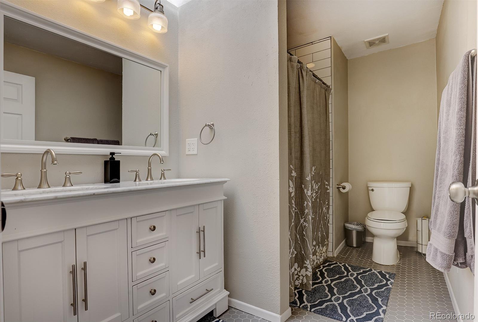 1770 S Garrison Street Lakewood CO 80232