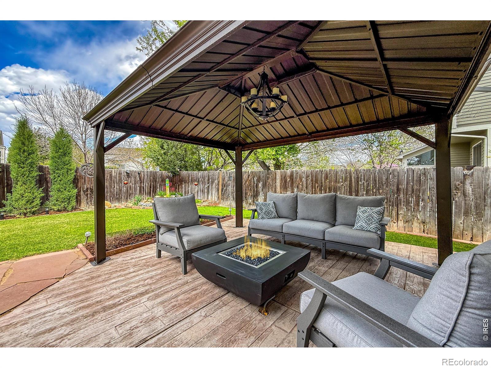 2277 Spinnaker Circle Longmont CO 80503