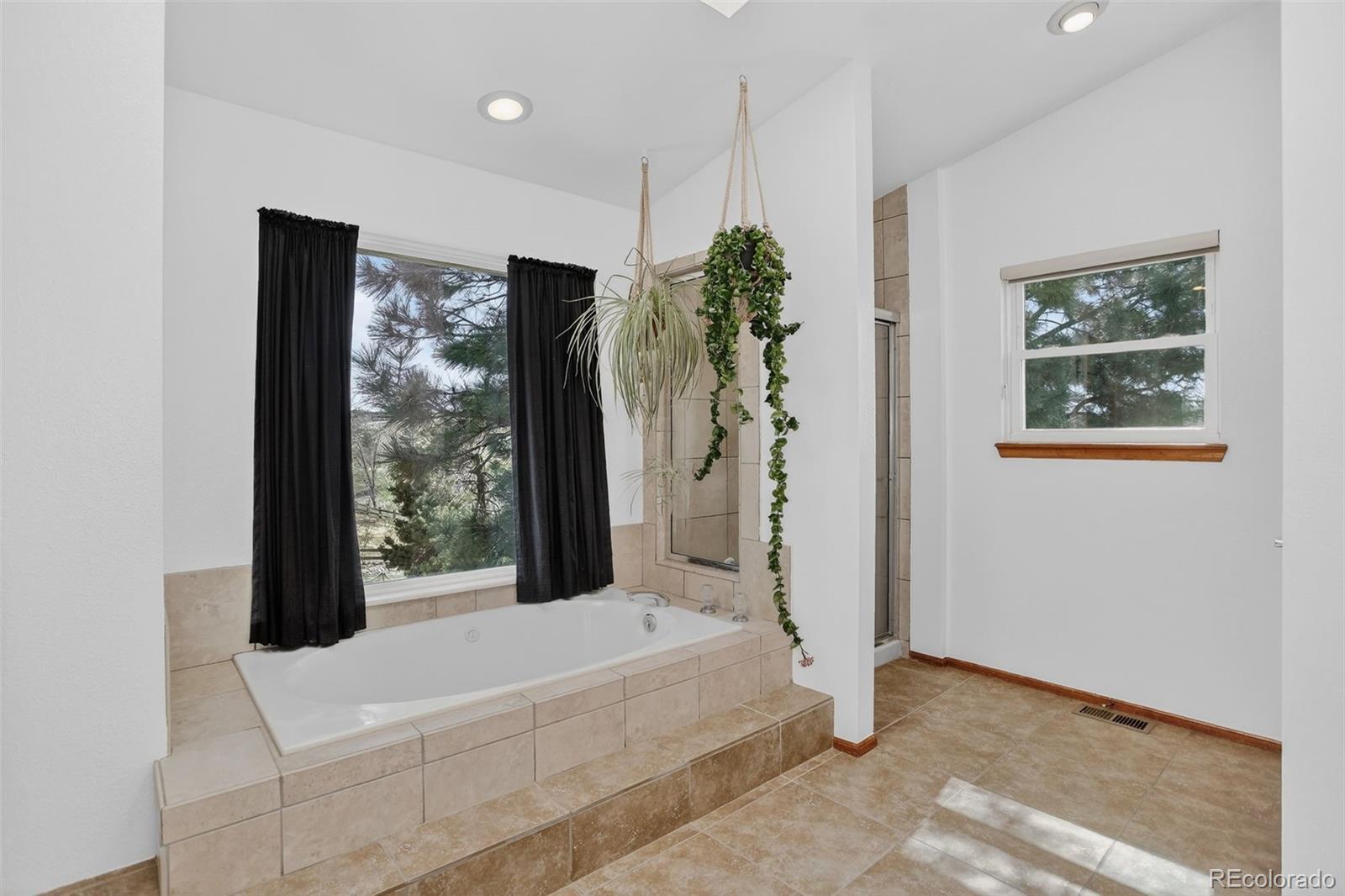8864 S Indian Creek Street Highlands Ranch CO 80126