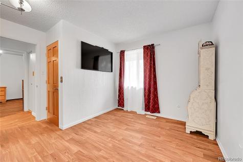 1669 S Uvalda Street Aurora CO 80012