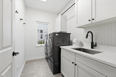 7185 Turweston Lane Castle Pines CO 80108